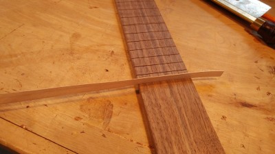 D073 - Inlaying Maple in Fret Slots.jpg